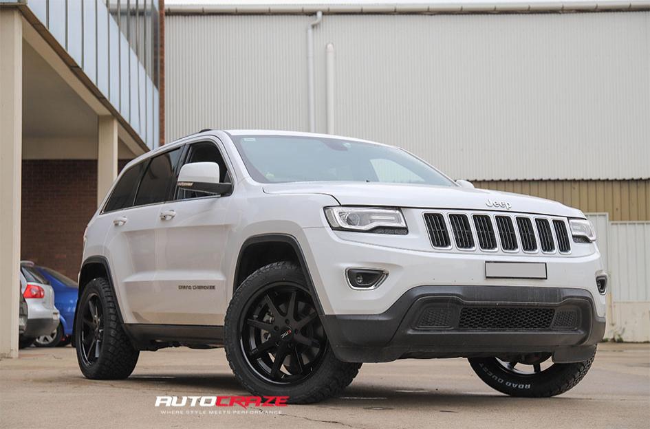 JEEP-GRAND-CHEROKEE-REVERB-SATIN-BLACK